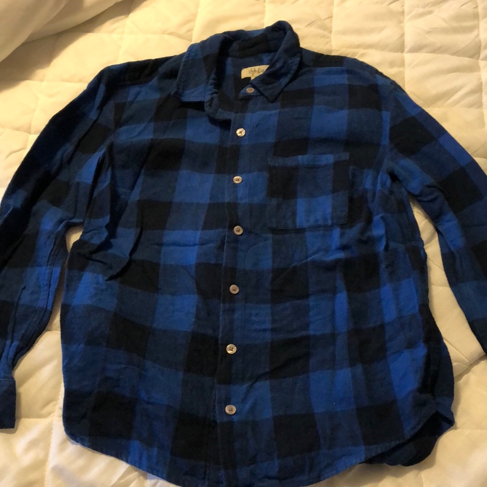 Flannel shirt blue and black plaid. Size small